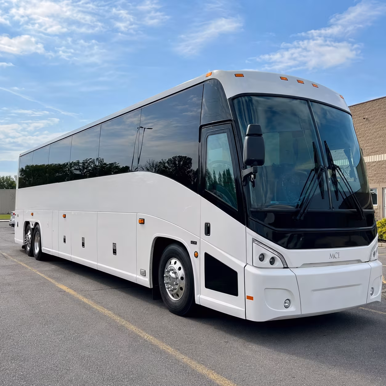it has never been easier to arrange recruiting and candidate shuttle transportation