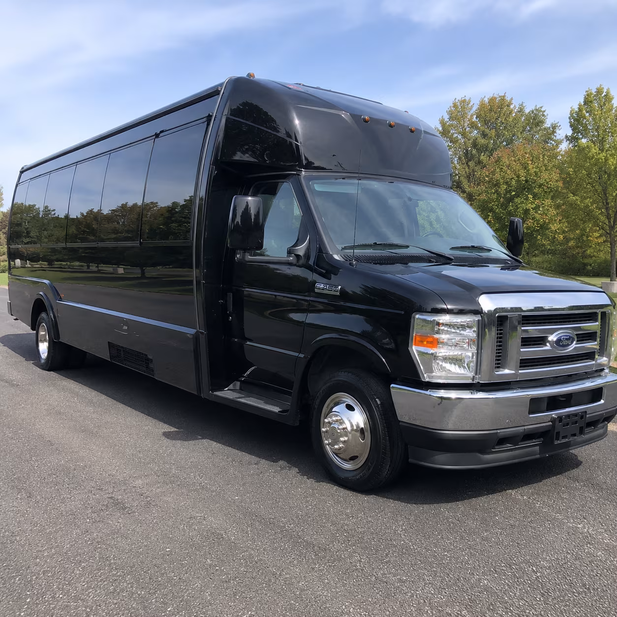 make your sunnyvale prom night stress free with a party bus that runs on your schedule