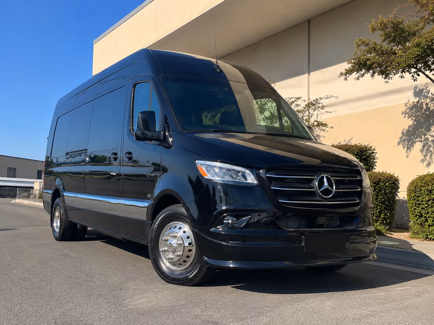 sunnyvale airport transportation onboard seating