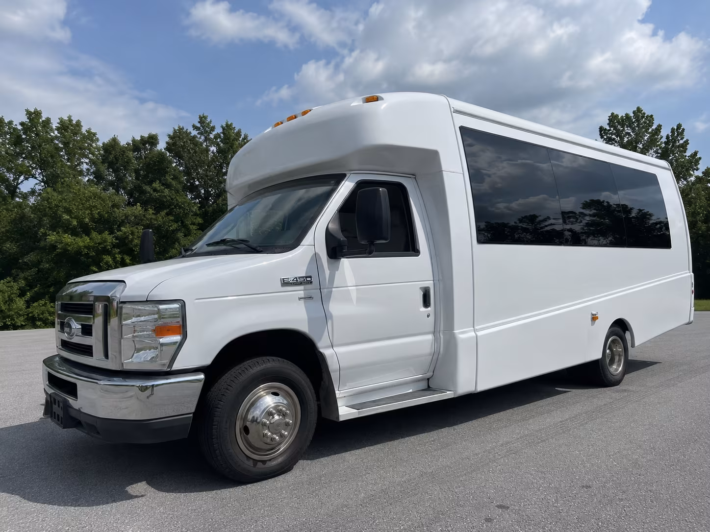 sunnyvale concert party bus rental